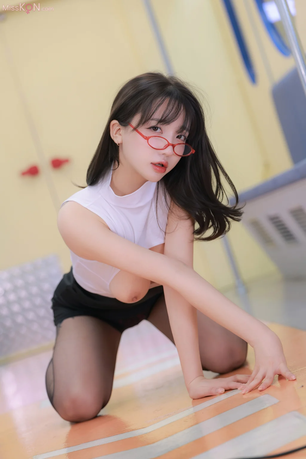 Son Ye-Eun (손예은): Last Stop (109 photos + 2 videos) – Page 3
