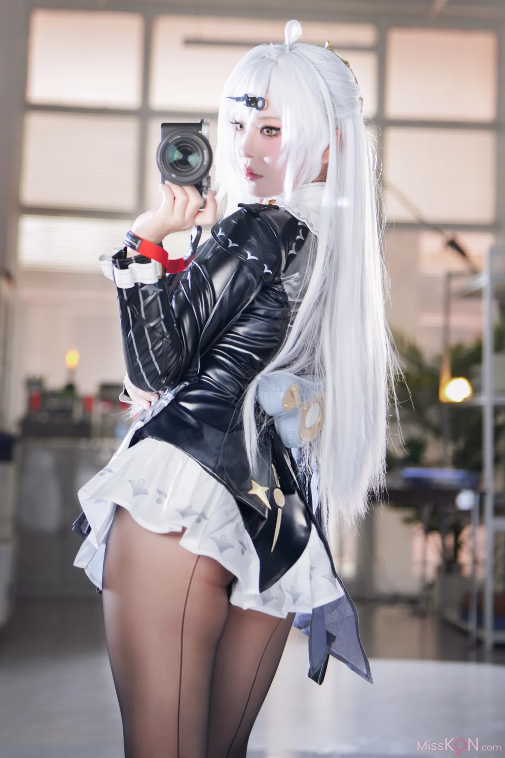 Coser@半半子: 绝区零 儀玄師匠 墨形影踪 (51 photos + 4 videos) – Page 2