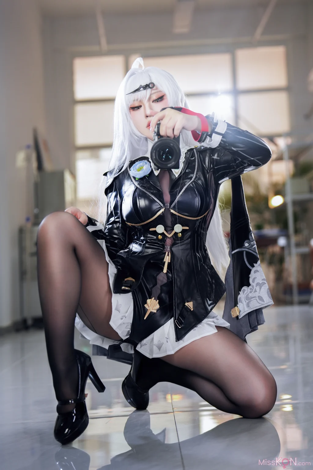 Coser@半半子: 绝区零 儀玄師匠 墨形影踪 (51 photos + 4 videos) – Page 2