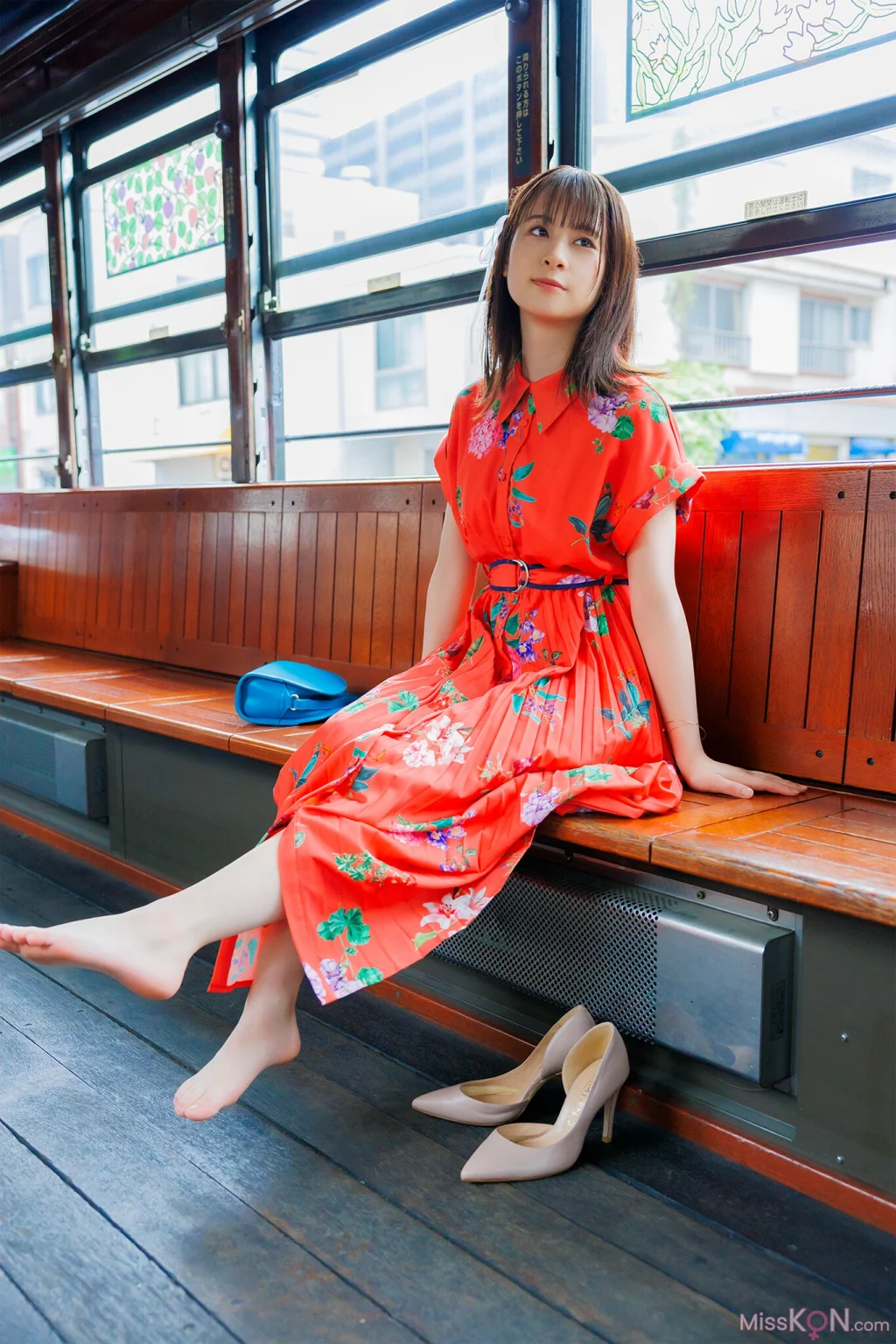 [JP] Kaori Maeda (前田佳織里): 2nd写真集【スピンオフデジタル版】 恋のかおり and more… baby’s breath (121 photos) – Page 2