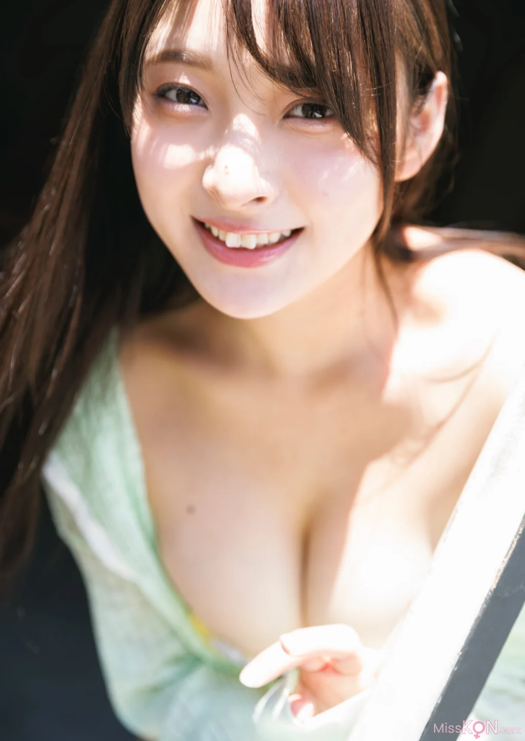 [JP] Misaki Sawa (沢美沙樹): 【デジタル限定 GJ PHOTO BOOK】写真集「さわみごろ」 (90 photos)