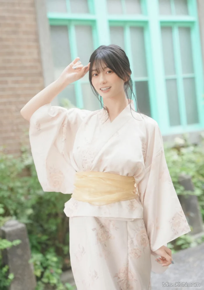 [JP] Kanna Seto (瀬戸環奈): 写真集「ぬくもり日和」 (213 photos) – Page 3