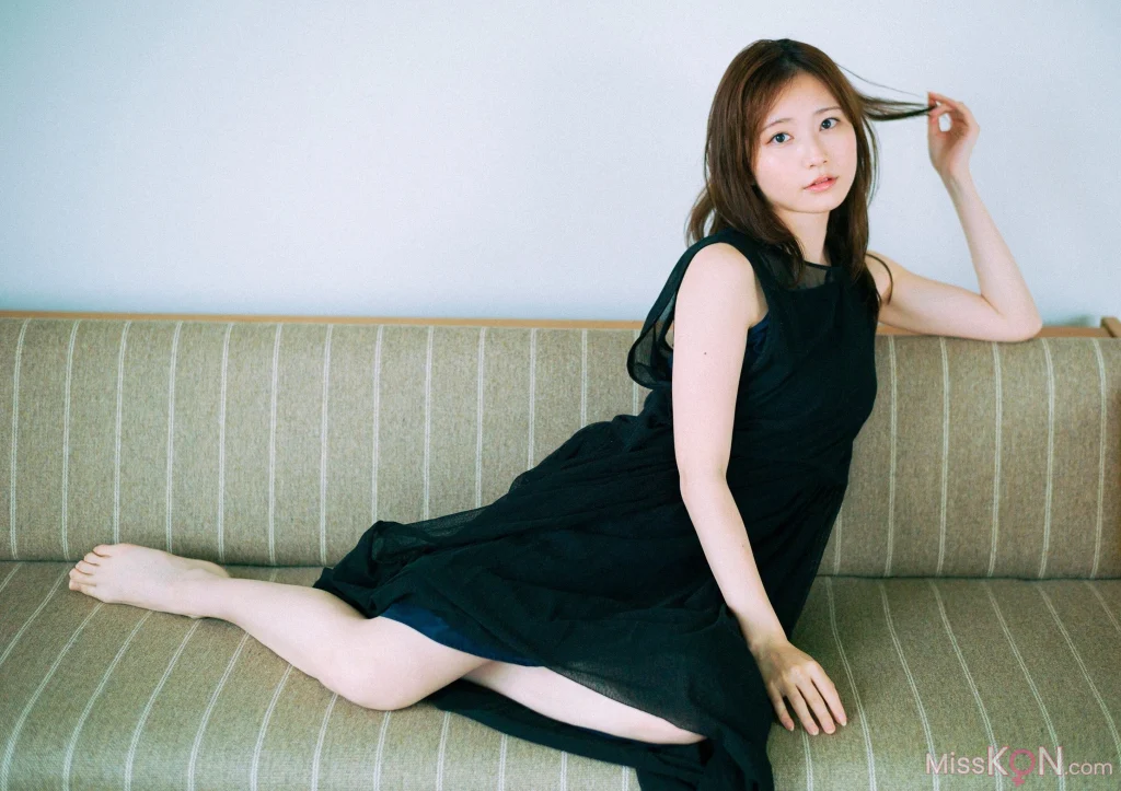 [JP] Nagisa Aoyama (青山なぎさ): Blue Line スピサン グラビアフォトブック (44 photos) – Page 2