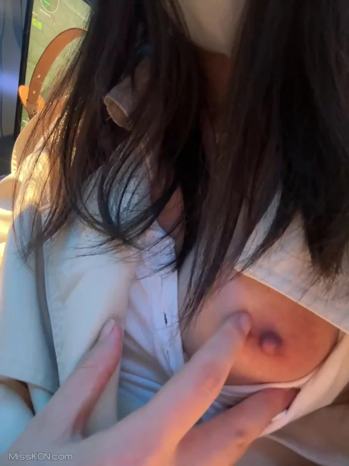 Lucky-cat88: 露出小美女 挑战公共场合露出 高尔夫球场 网吧 出租车 #01 (69 photos + 13 videos) – Page 2
