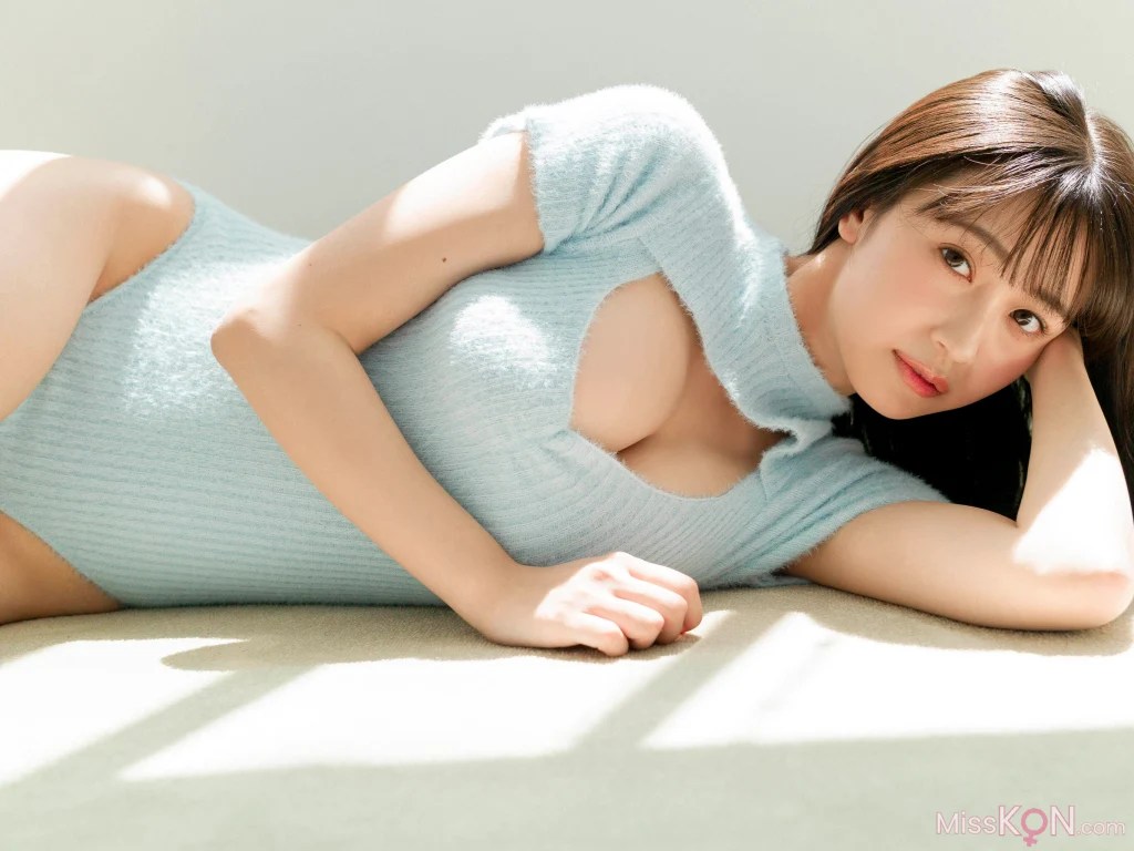 [JP] Aoi Mizobata (溝端葵): FRIDAYデジタル写真集 夏のはじめ (71 photos)