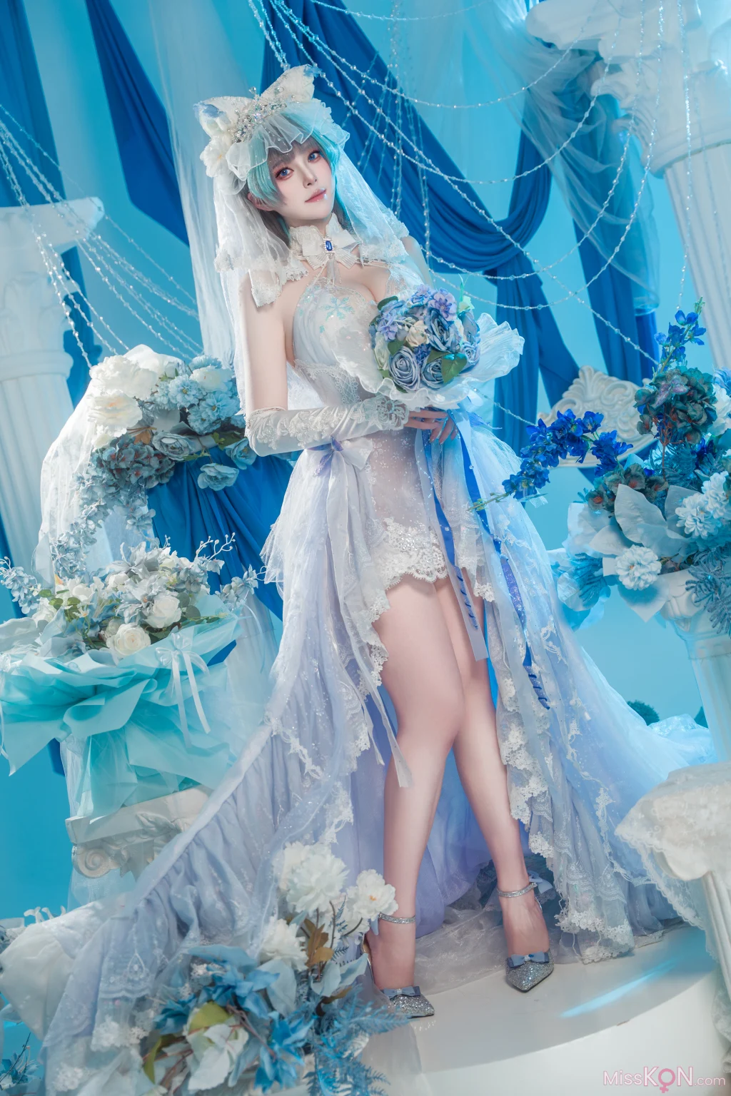 Coser@Natsuko夏夏子: 碧蓝航线 柴郡婚纱 (70 photos)