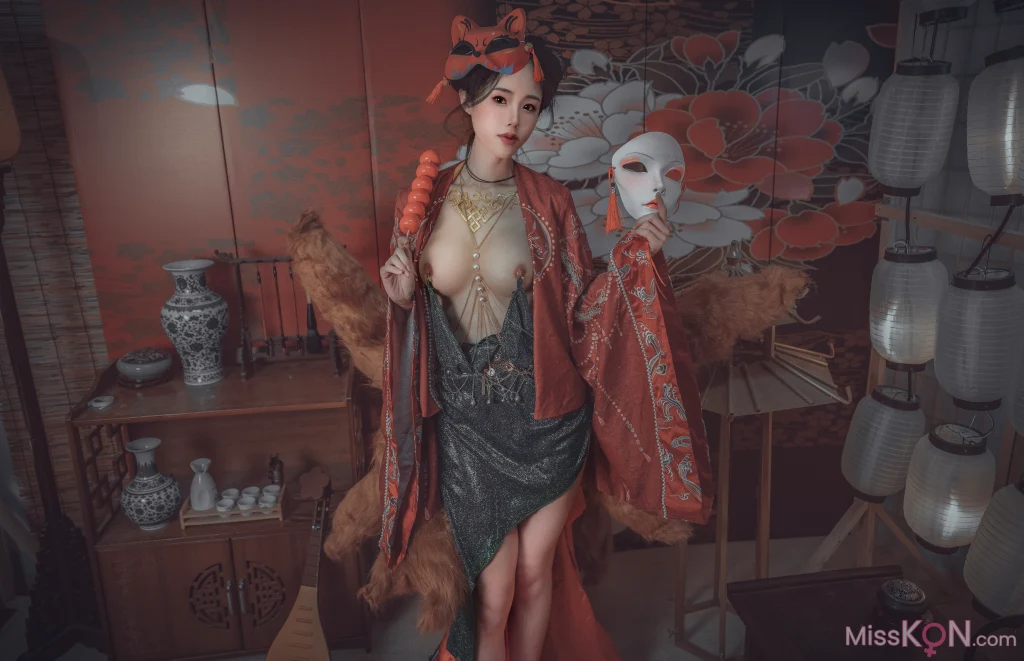 Coser@钛合金TiTi: 青丘赤狐 (64 photos)