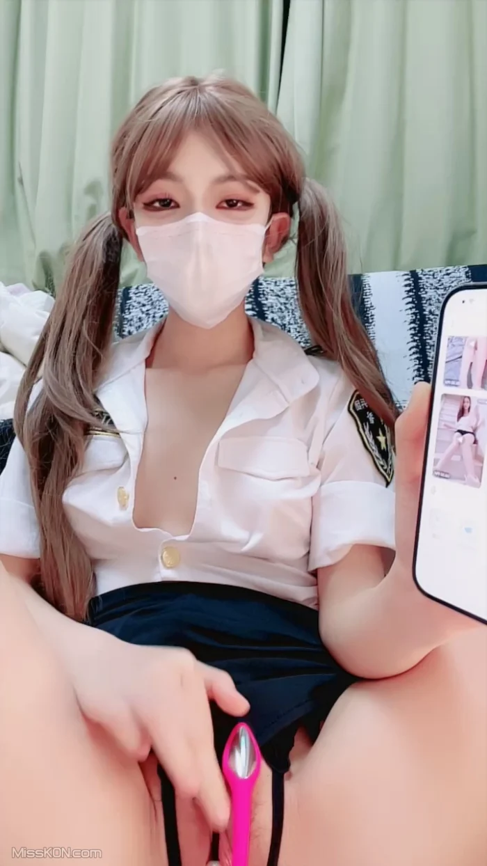 顾只只(苏晴): 甜御完美结合的喷水姬女神视频合集 #01 (42 photos + 4 videos) – Page 2