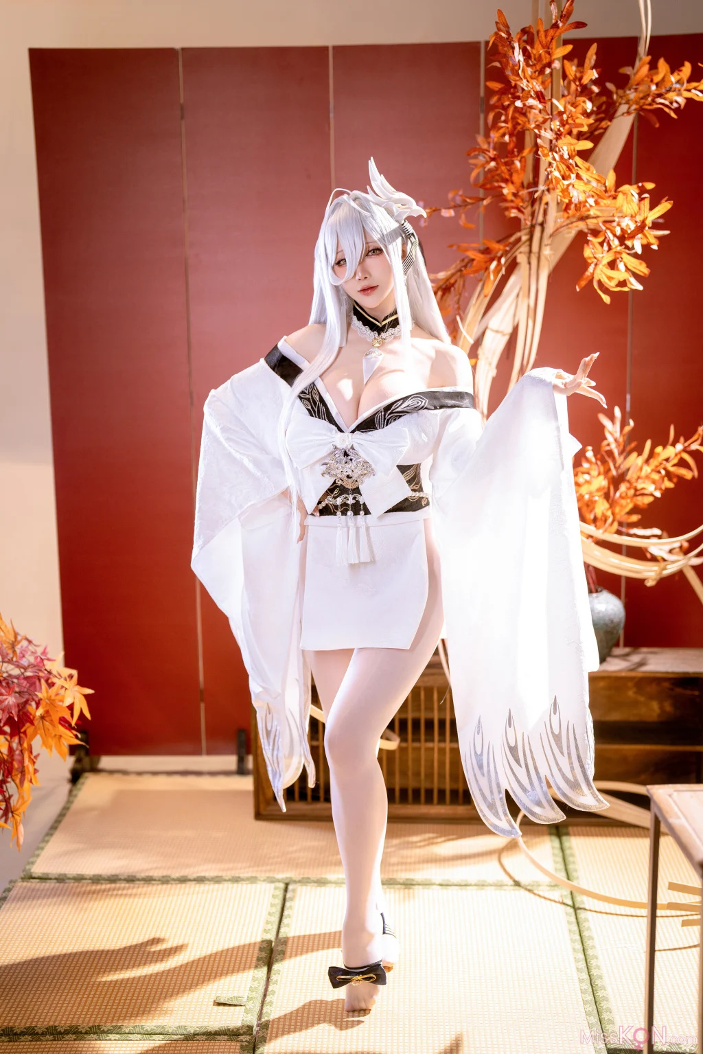 Coser@星之迟迟Hoshilily: 碧蓝航线 白凤 (59 photos)