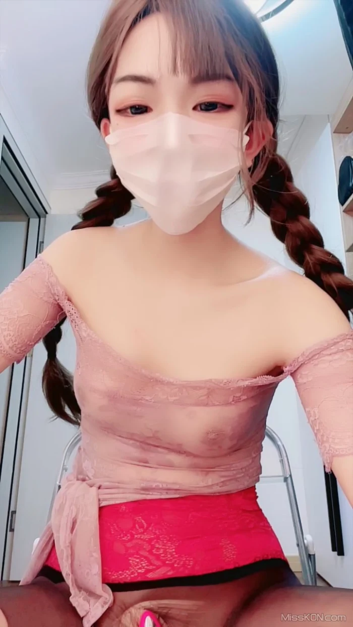 顾只只(苏晴): 甜御完美结合的喷水姬女神视频合集 #02 (47 photos + 3 videos)