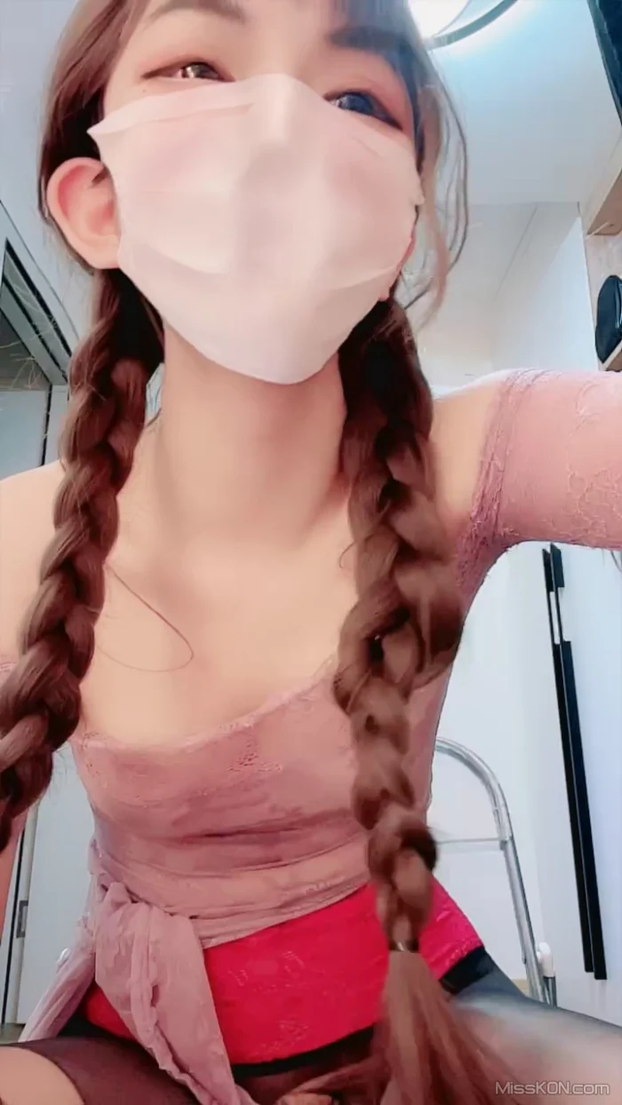顾只只(苏晴): 甜御完美结合的喷水姬女神视频合集 #02 (47 photos + 3 videos) – Page 2