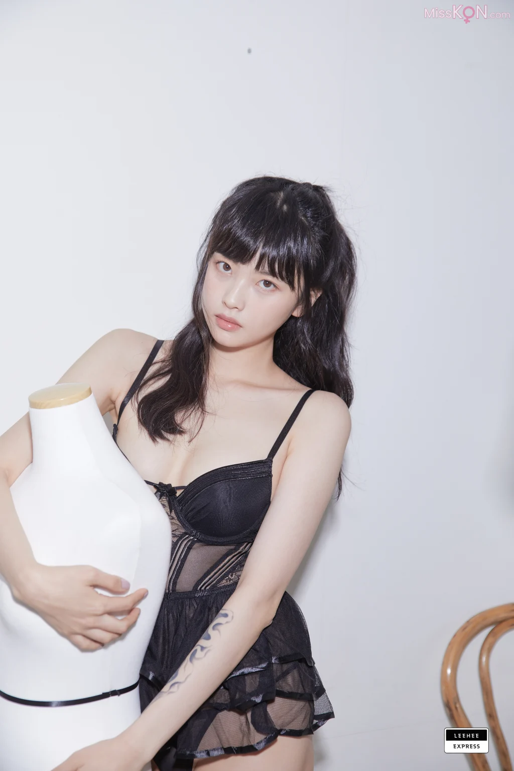 [LE] LEDG-084B: GMS (55 photos) – Page 2