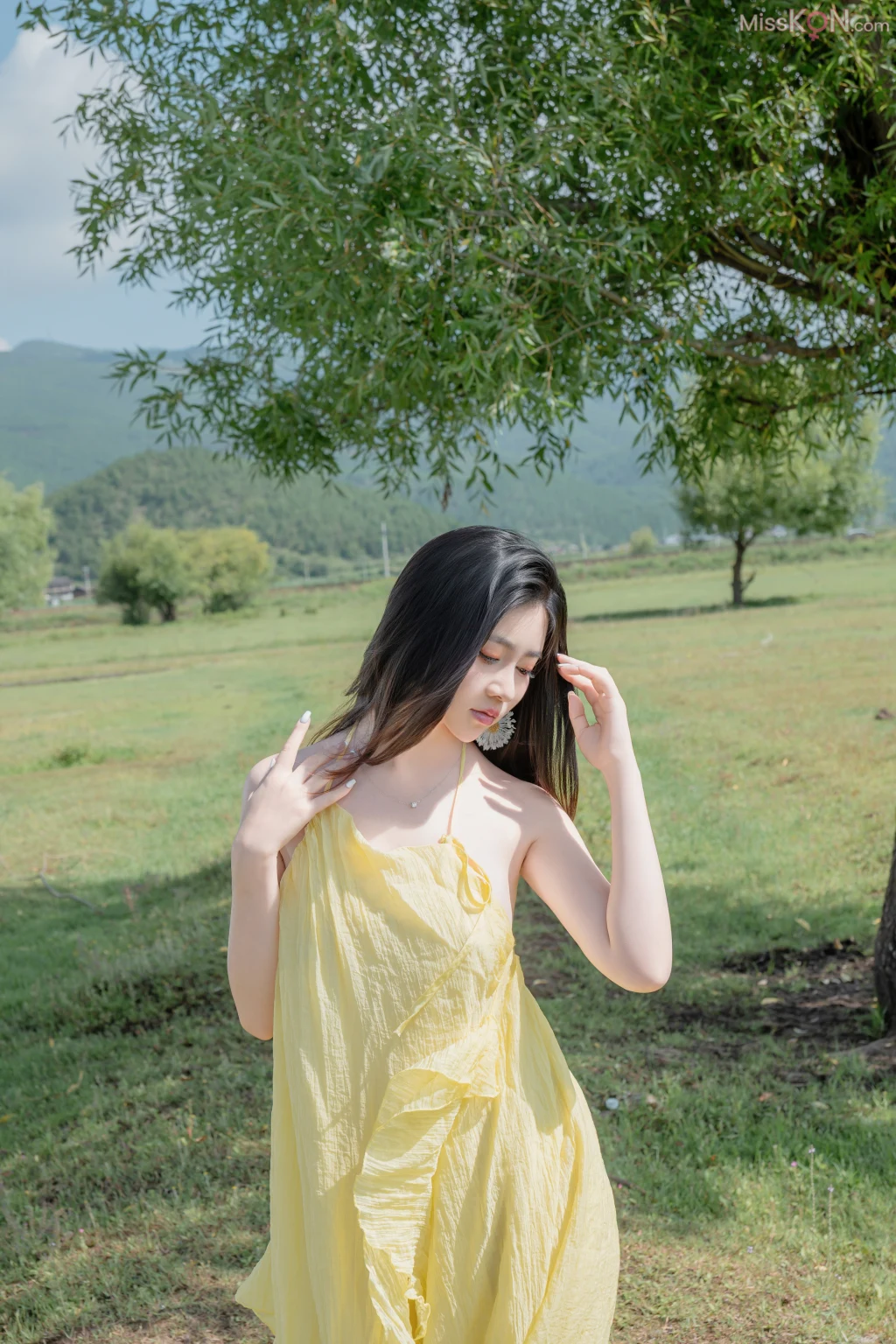 Coser@年年Nnian: 绿茵 (83 photos)