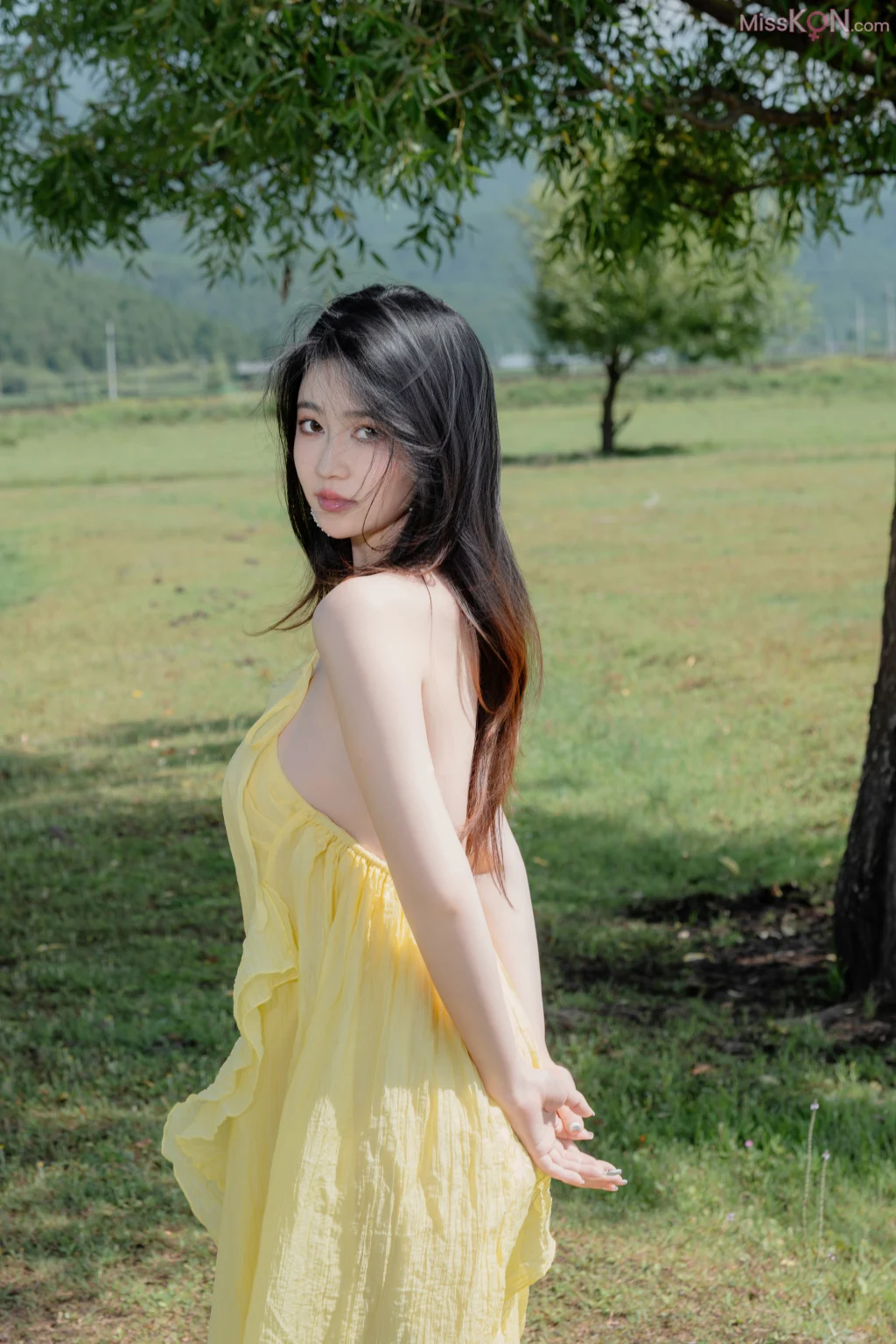 Coser@年年Nnian: 绿茵 (83 photos)