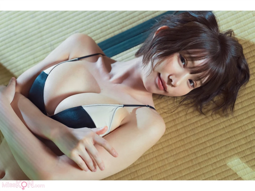 [JP] Enako (えなこ):「和室でときめき」SPA！デジタル写真集 (SPA！BOOKS) (69 photos) – Page 3