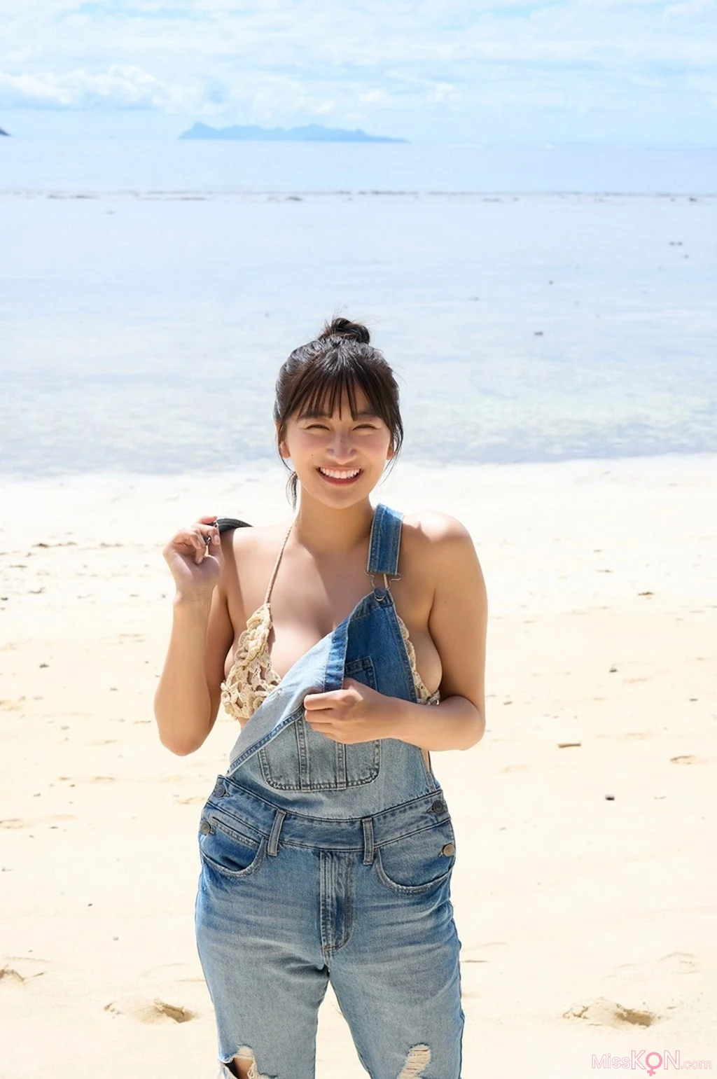[JP] Ina Enohara (榎原依那):【デジタル限定版】榎原依那2nd写真集 I am Ina オール未公開フィジー編 (74 photos)