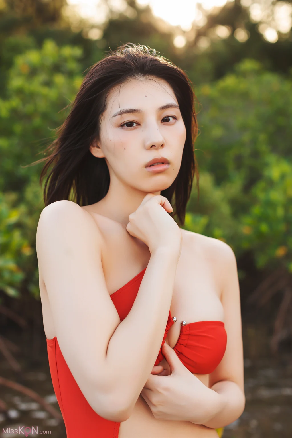 [JP] Iori Sagara (相樂伊織): 「MADONNA」【ヤングチャンピオンデジグラ】 (72 photos)