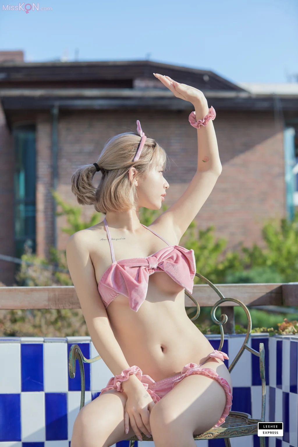 [LE] LEDG-085A: U.Hwa (은유화) (58 photos) – Page 3