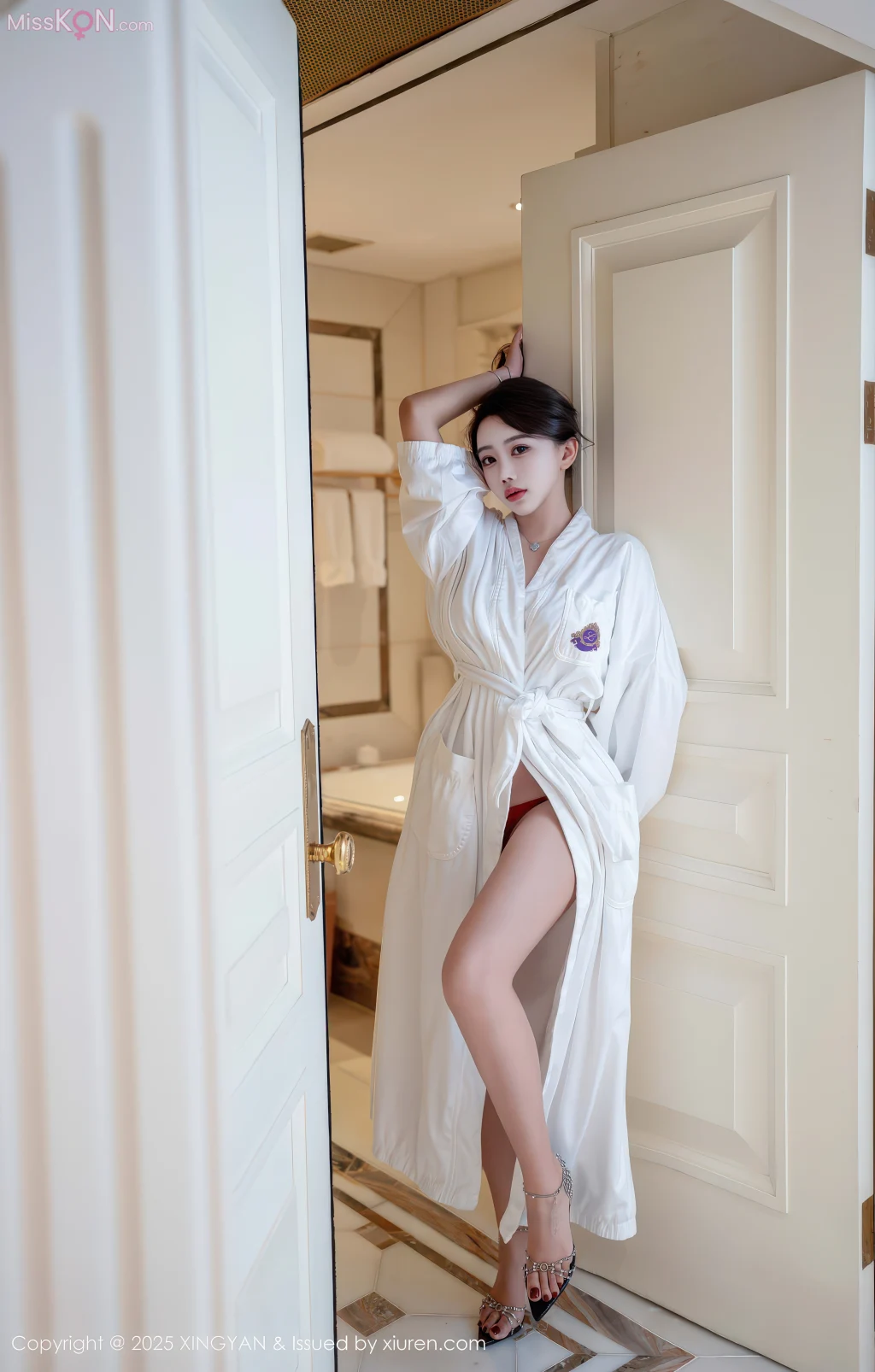 XingYan Vol.452: 李若汐 (73 photos)