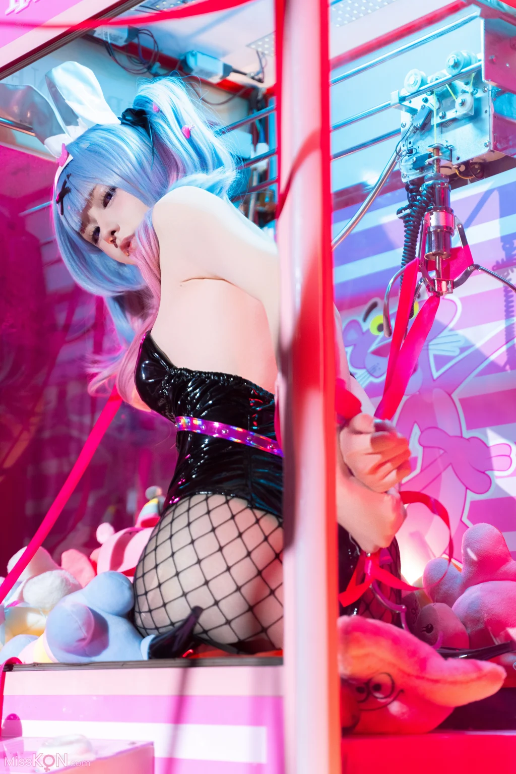 Coser@双木扶苏: 绝区零 兔子洞 (18 photos)