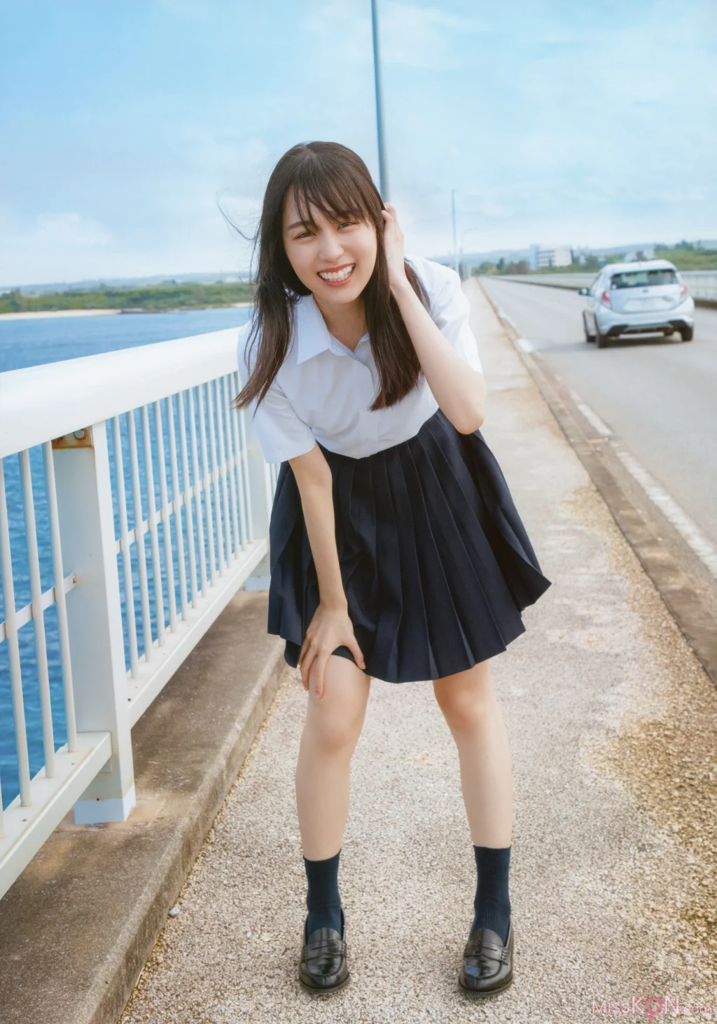 [JP] Haruka Kaki (賀喜遥香): 乃木坂46賀喜遥香 1st写真集 まっさら v4 (134 photos)