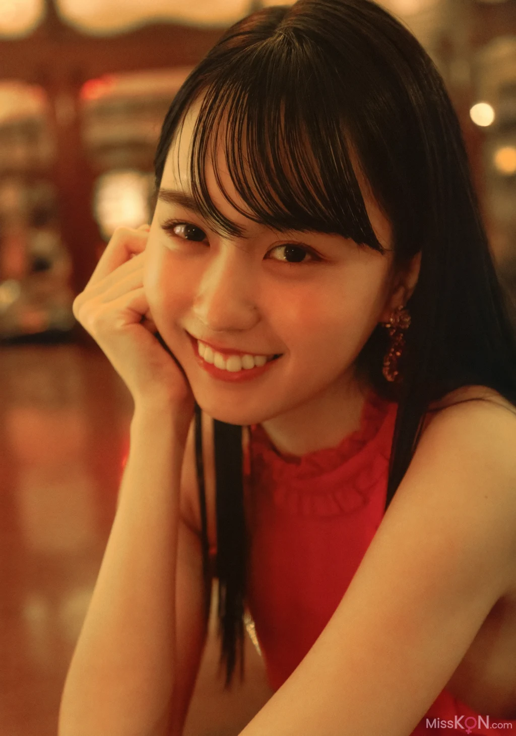 [JP] Haruka Kaki (賀喜遥香): 乃木坂46賀喜遥香 1st写真集 まっさら v4 (134 photos) – Page 4