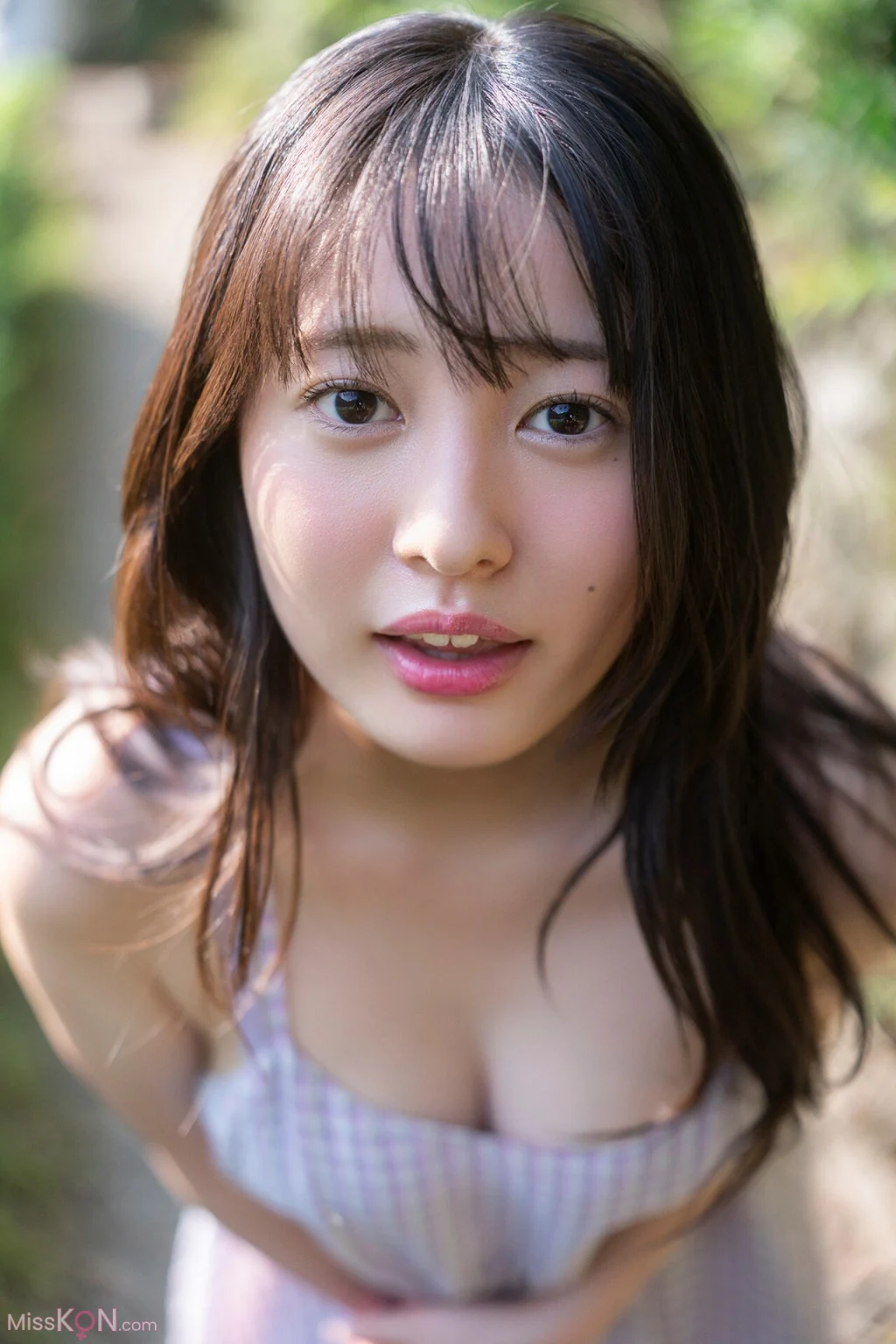 [JP] Miu Shirahama (白濱美兎): FLASHデジタル写真集 何度でもここに来よう (93 photos)