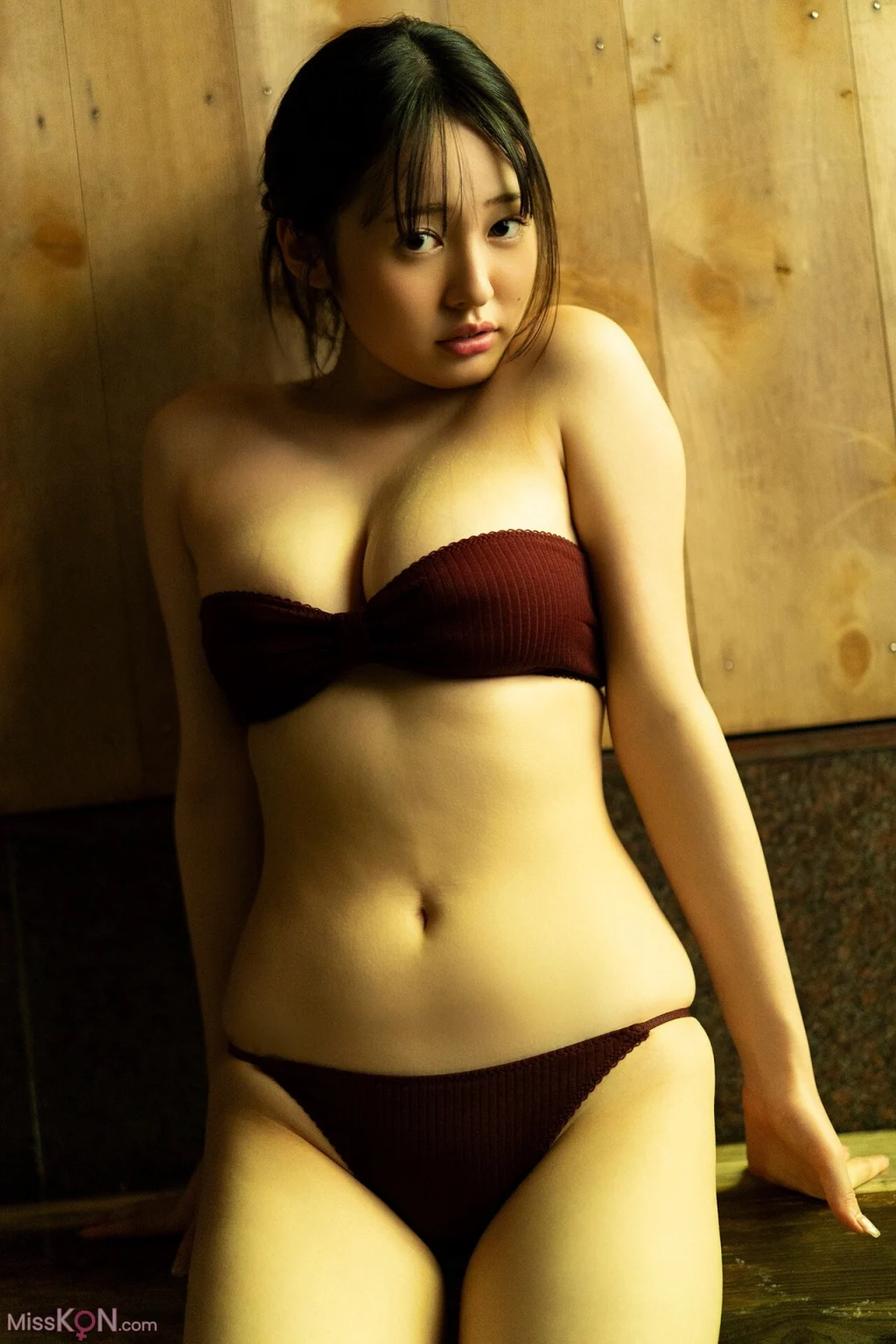 [JP] Miu Shirahama (白濱美兎): FLASHデジタル写真集 何度でもここに来よう (93 photos) – Page 2