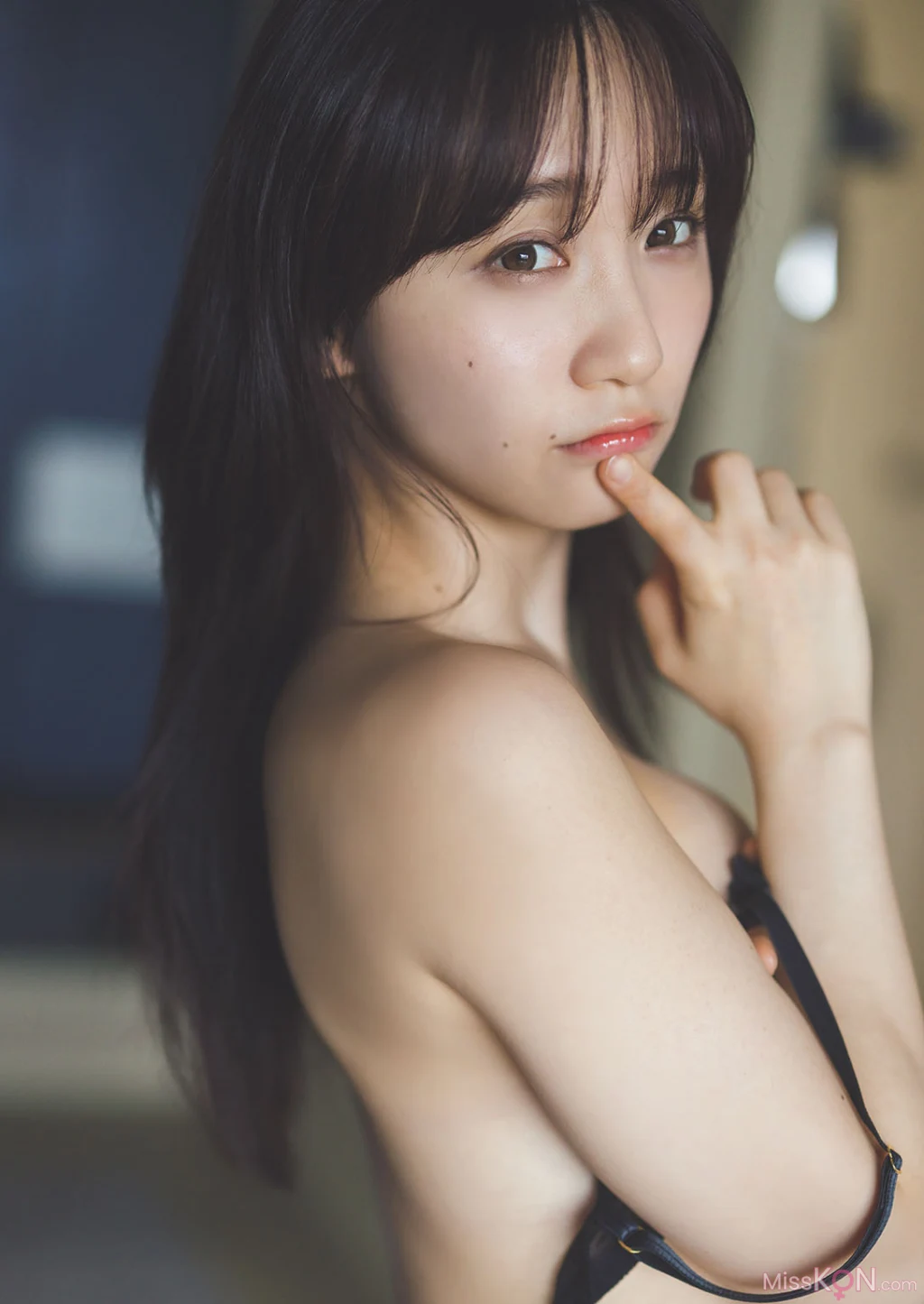[JP] Moe Iori (伊織もえ): 『週プレ プラス！』アザーカット集「台湾旅情日記～prologue～」 (週プレ PHOTO BOOK) (56 photos) – Page 3