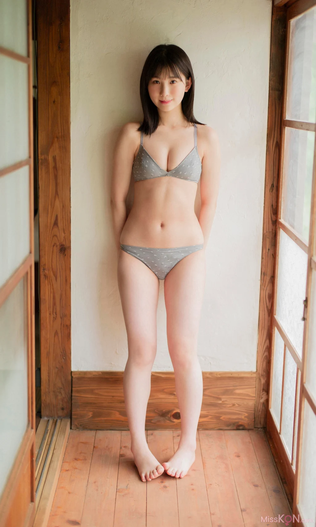 [JP] Nozomi Nishio (西尾希美): 写真集「七色モラトリアム」 (63 photos) – Page 3