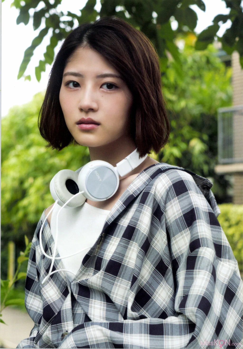 [JP] Yumi Wakatsuki (若月佑美): 履きなれない靴を履き潰すまで (132 photos)