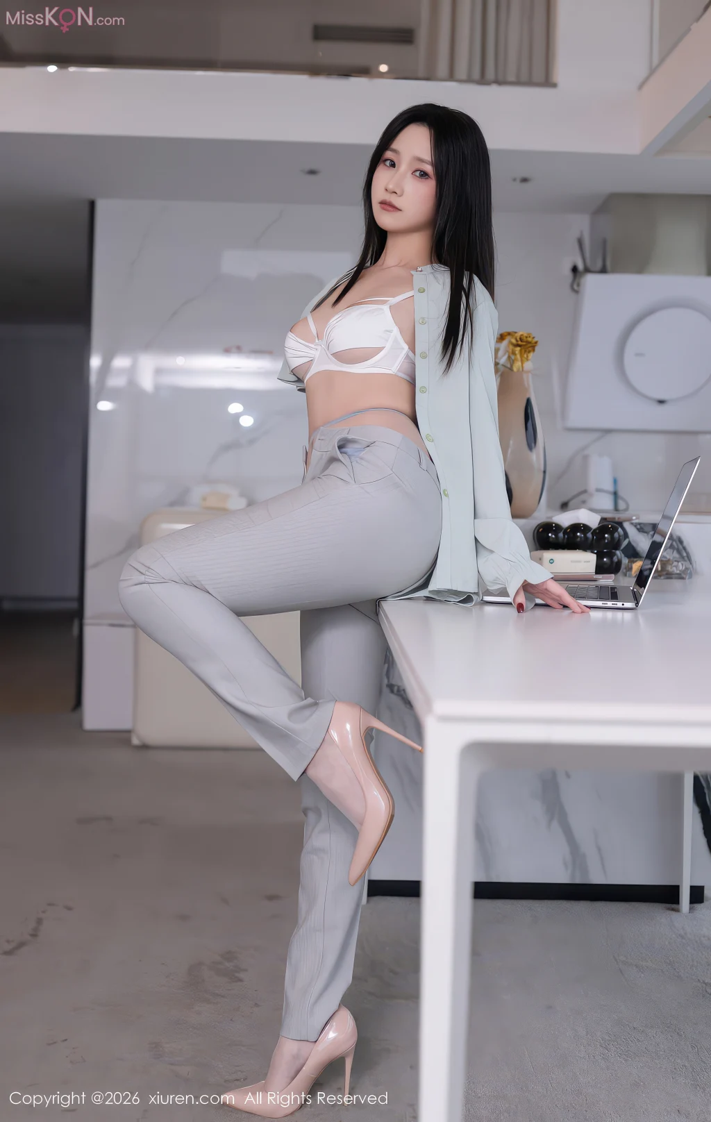 XIUREN No.11285: 杏子Yada (82 photos)