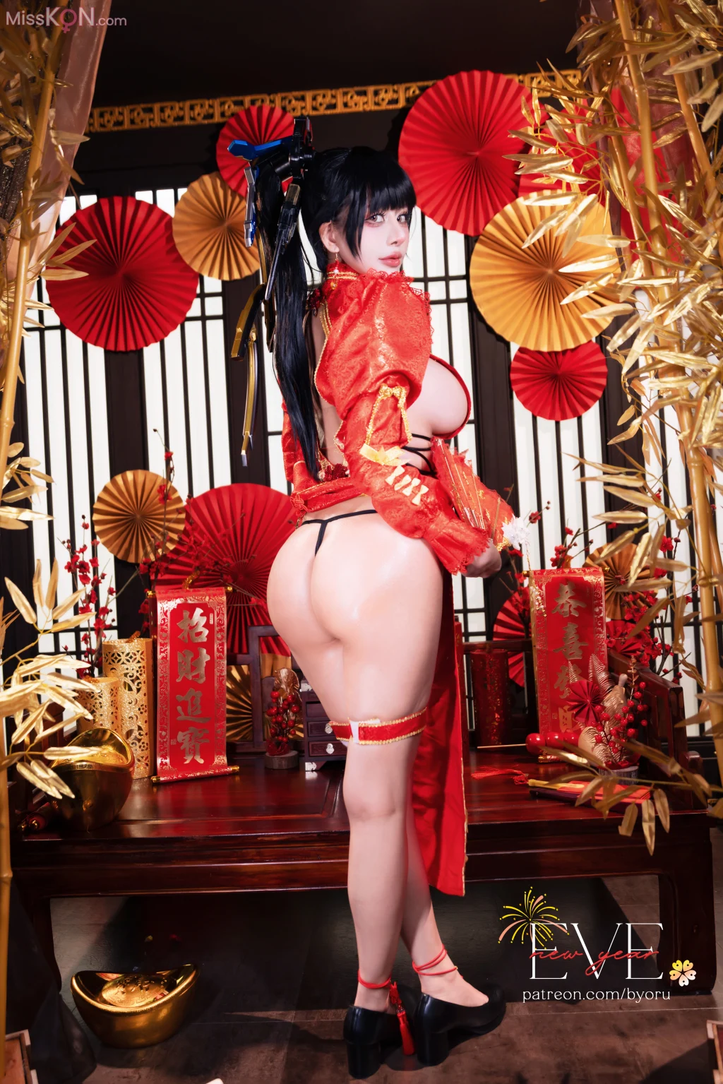 Coser@Byoru: Eve New Year Qipao (62 photos + 19 videos)