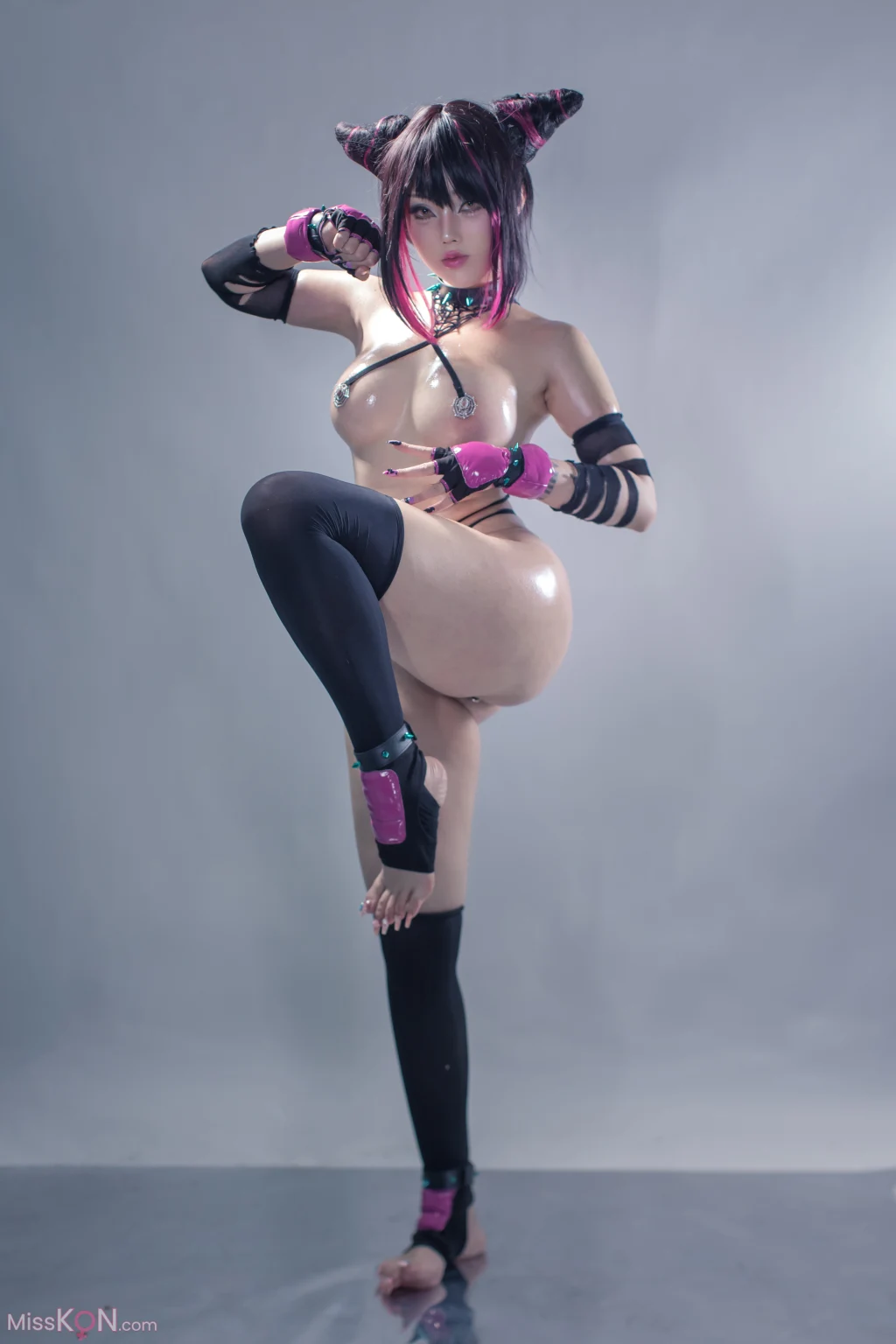 Coser@钛合金TiTi: Juri (98 photos + 1 video)