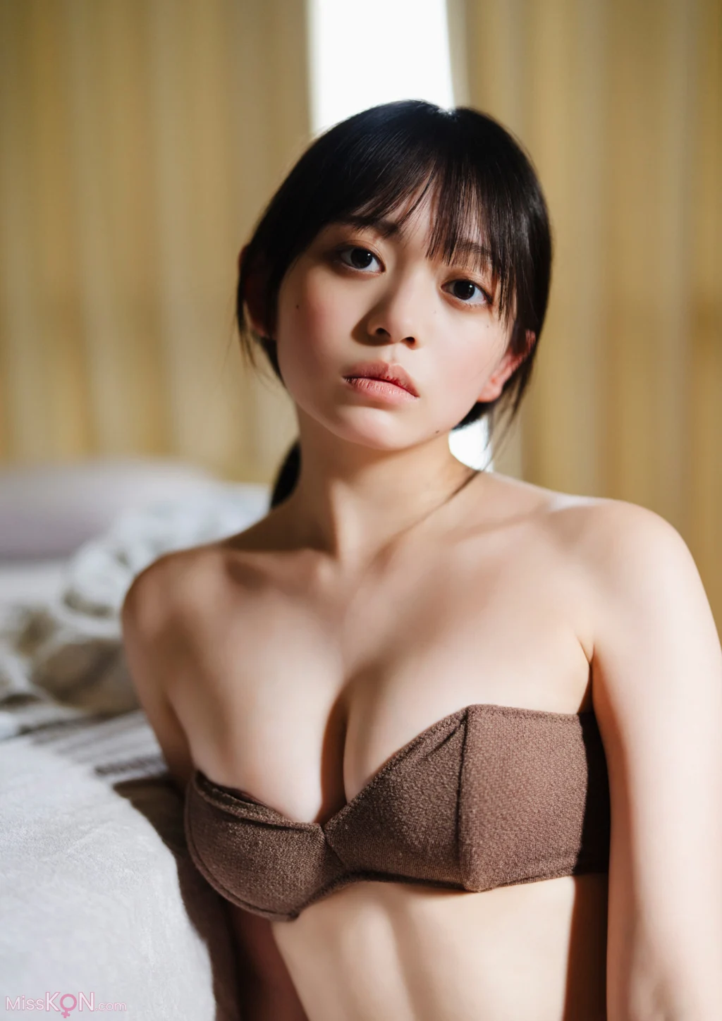 [JP] Mai Horai (蓬莱舞): BRODYデジタル写真集 「アイデン＆ティティ」 (84 photos)