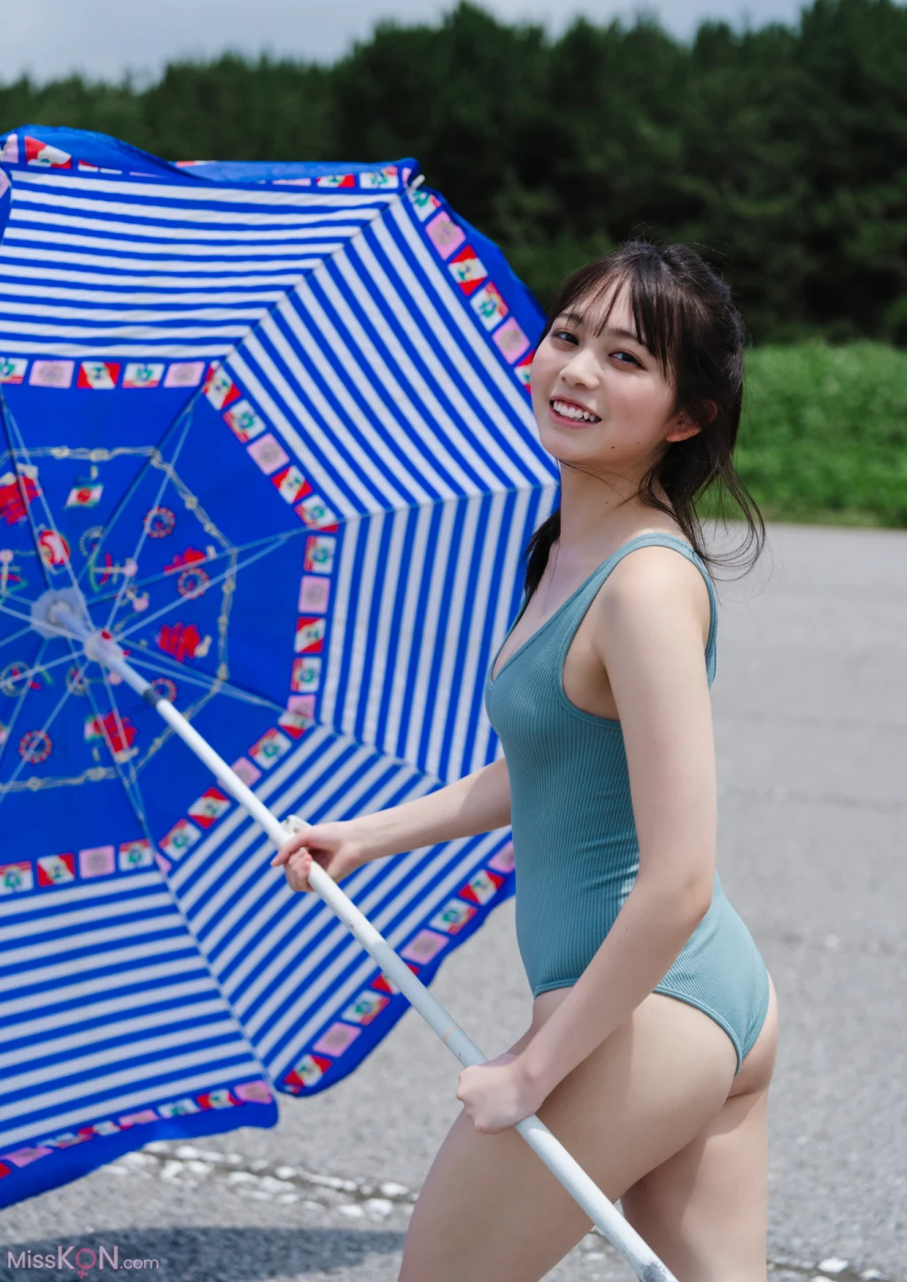 [JP] Mai Horai (蓬莱舞): BRODYデジタル写真集 「アイデン＆ティティ」 (84 photos) – Page 2