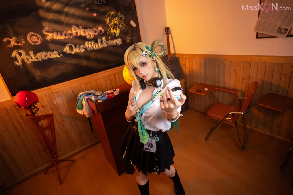 Coser@絞肉姬Walküre: Lynae (80 photos)