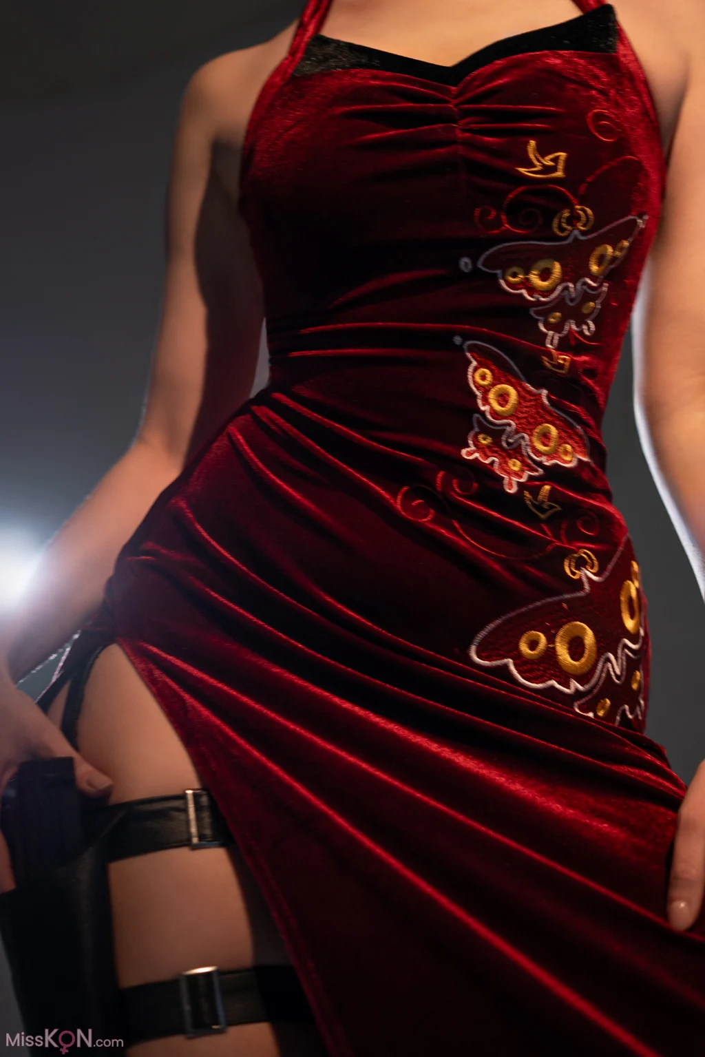 Coser@Misaki Sai: Ada Wong Valentine’s (62 photos) – Page 2