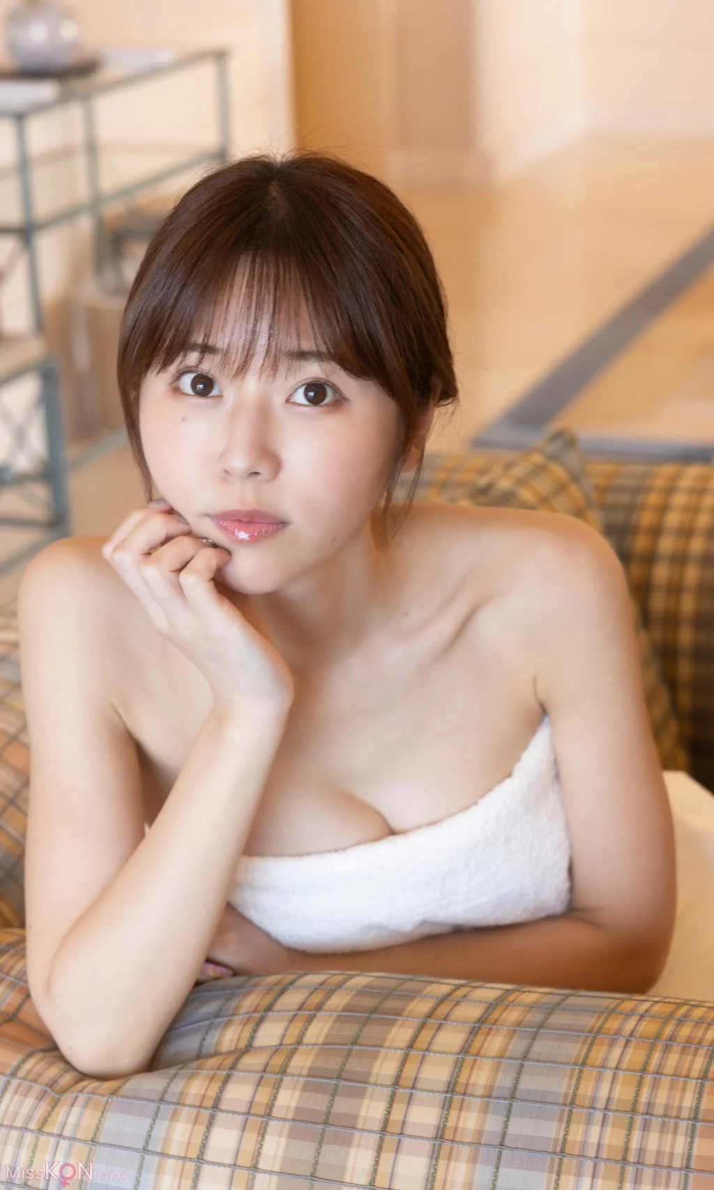 [JP] Kasumi Hasegawa (長谷川かすみ) & Yui Ito (伊藤優衣) & Yuki Mizuhara (水原ゆき):【デジタル限定】『俺達のあざす。』写真集「会社の同僚3人と社員研修で温泉旅館に来た結果」 (週プレ PHOTO BOOK) (82 photos) – Page 2