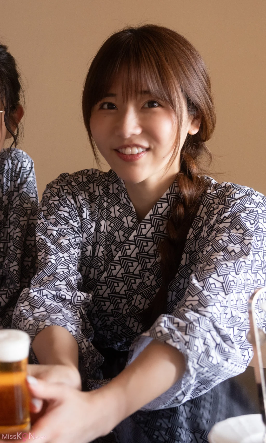 [JP] Kasumi Hasegawa (長谷川かすみ) & Yui Ito (伊藤優衣) & Yuki Mizuhara (水原ゆき):【デジタル限定】『俺達のあざす。』写真集「会社の同僚3人と社員研修で温泉旅館に来た結果」 (週プレ PHOTO BOOK) (82 photos) – Page 3
