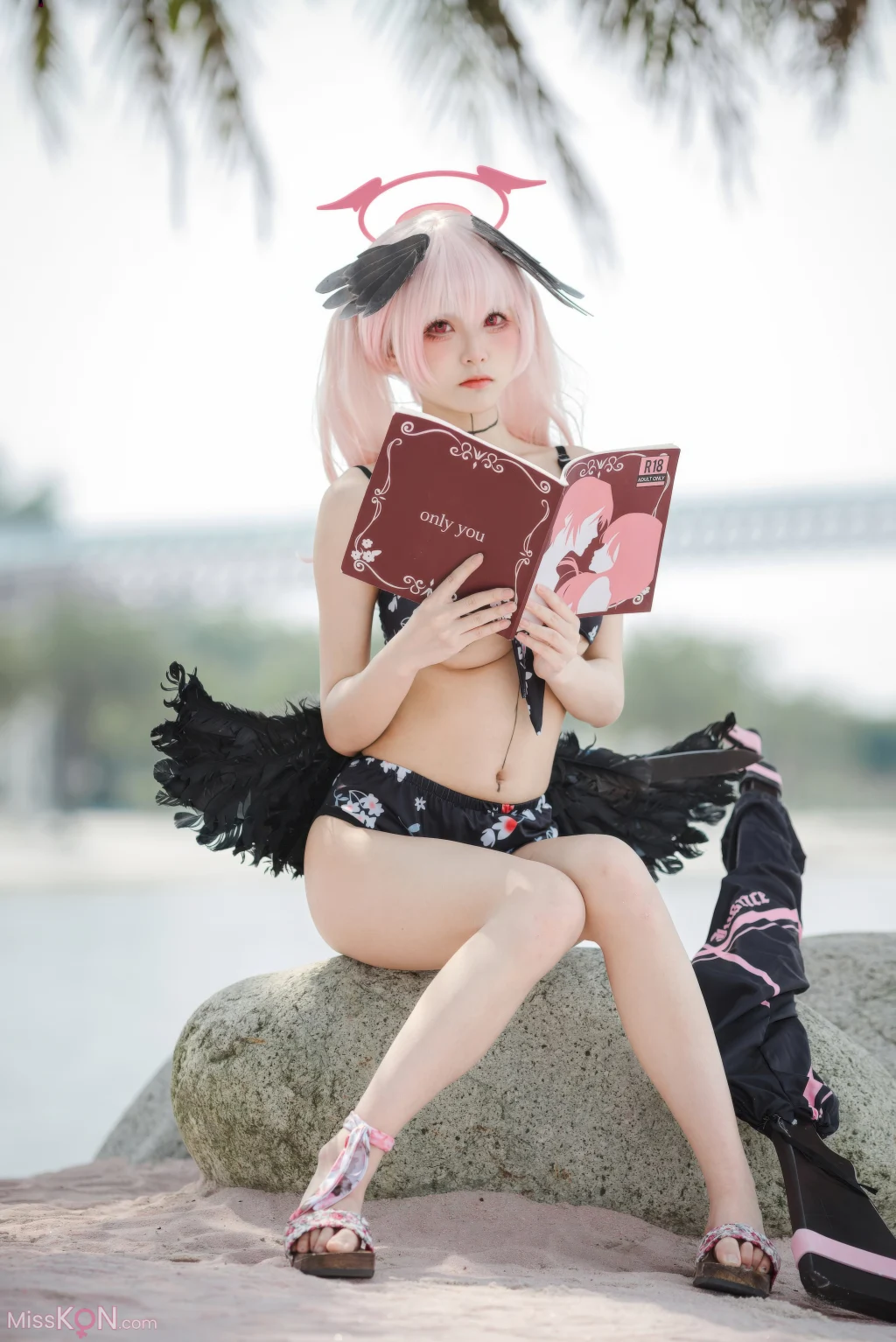 Coser@九柒喵: 碧蓝航线 小春泳装 (27 photos) – Page 2