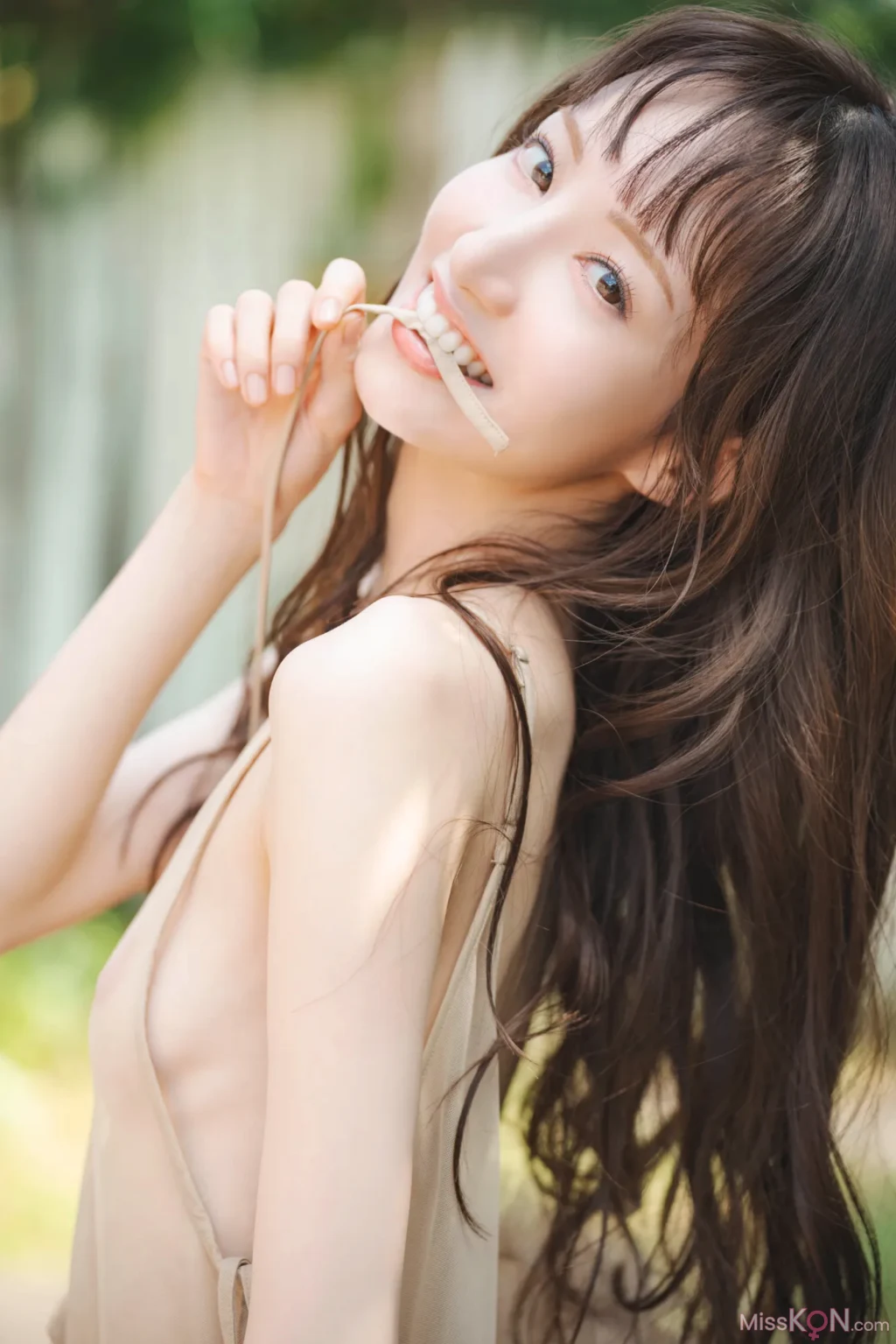 [JP] Karen Ishida (石田佳蓮): FRIDAY GOLD【創刊40周年特別企画】未発表20カット公開！ (20 photos) – Page 2