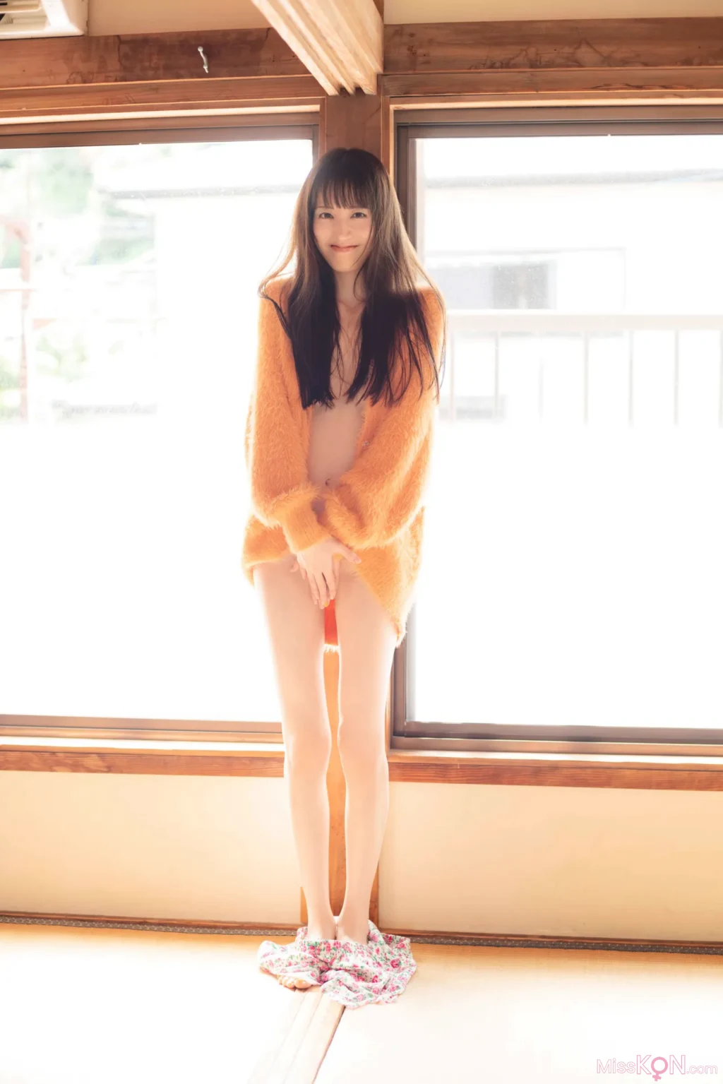 [JP] Karen Ishida (石田佳蓮): FRIDAY GOLD【創刊40周年特別企画】未発表20カット公開！ (20 photos) – Page 2
