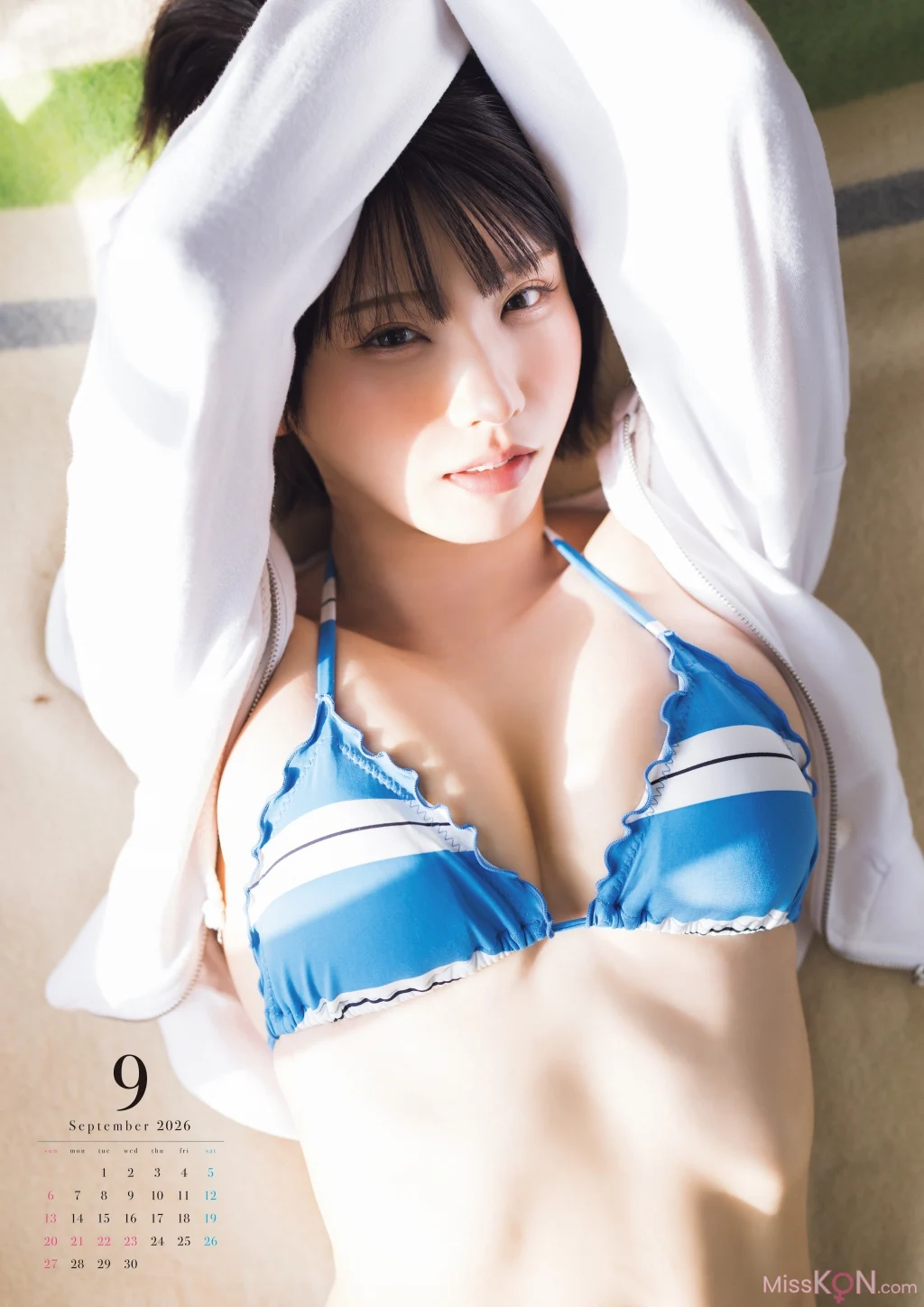 [JP] Enako (えなこ): えなこカレンダーブック2026.4～2027.3【電子特別版】 (107 photos)