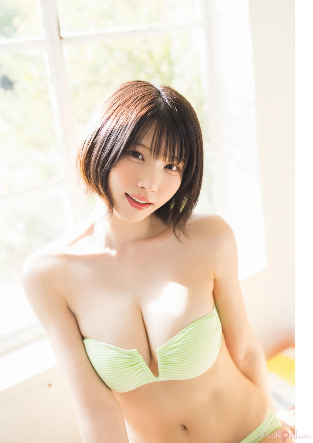[JP] Enako (えなこ): えなこカレンダーブック2026.4～2027.3【電子特別版】 (107 photos) – Page 2