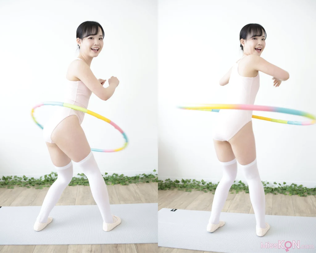 [JP] Rara Kudō (工藤ララ): あどけない天使のミニマム軟体エロBODY Sweet PHOTOBOOK (43 photos)