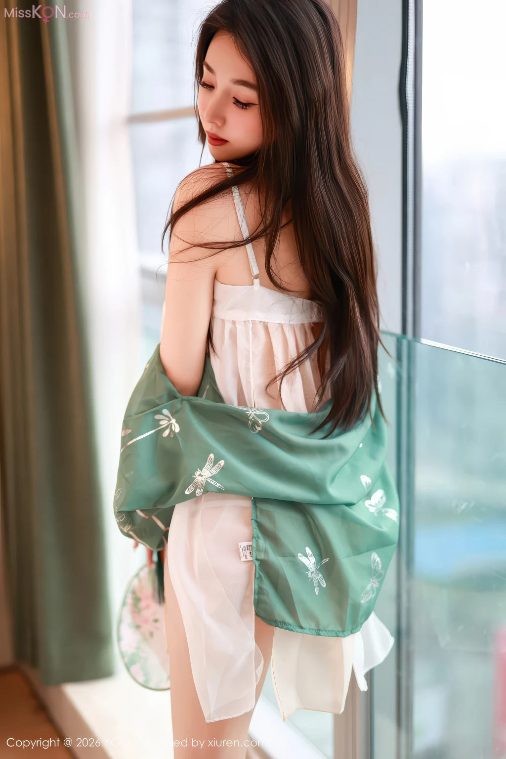 YouMi Vol.1200: 桃桃·夭夭twins (79 photos)