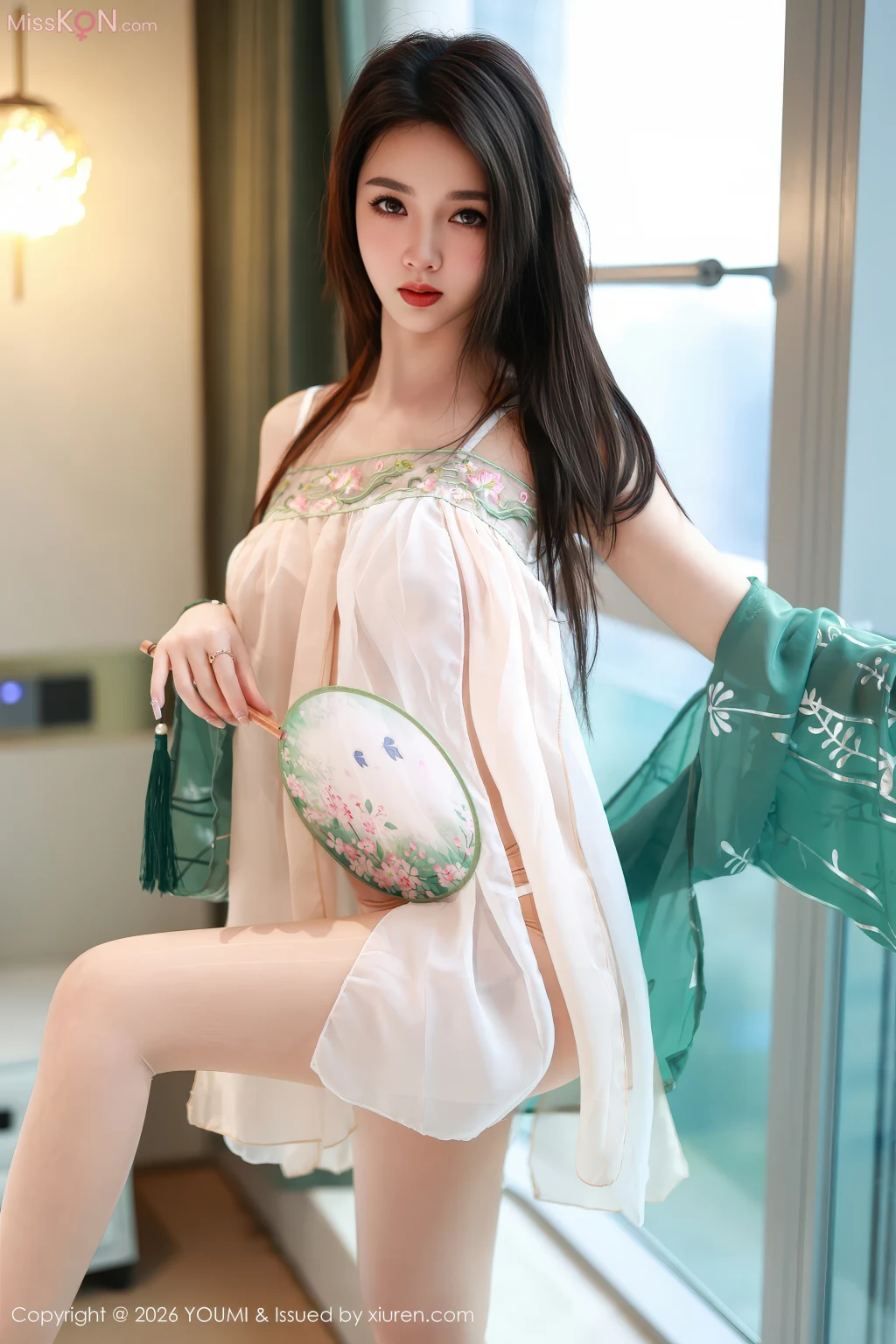 YouMi Vol.1200: 桃桃·夭夭twins (79 photos)