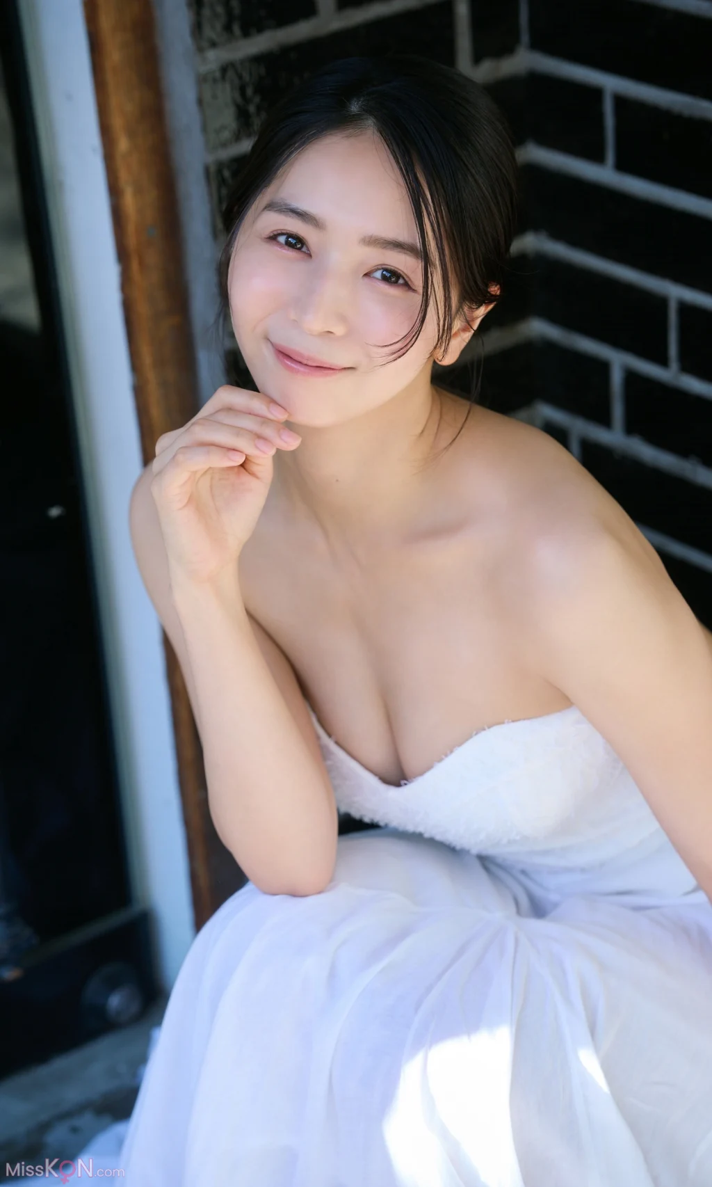 [JP] Erika Denya (传谷英里香):【デジタル限定】写真集「太陽のミューズ」 (週プレ PHOTO BOOK) (84 photos + 1 video) – Page 2