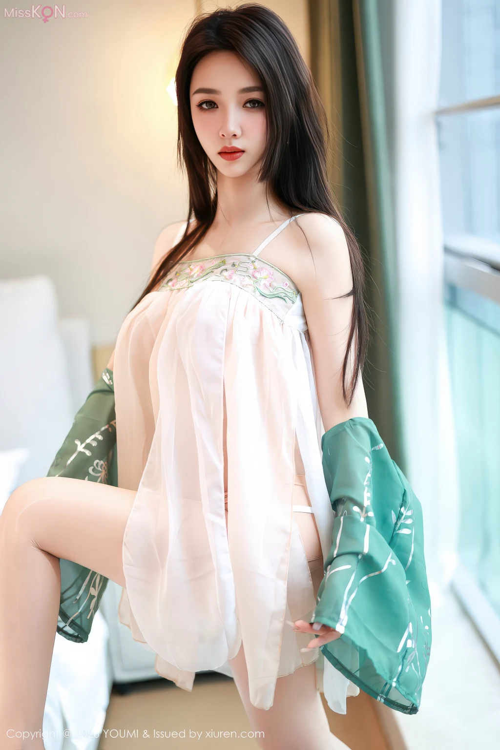 YouMi Vol.1200: 桃桃·夭夭twins (79 photos)